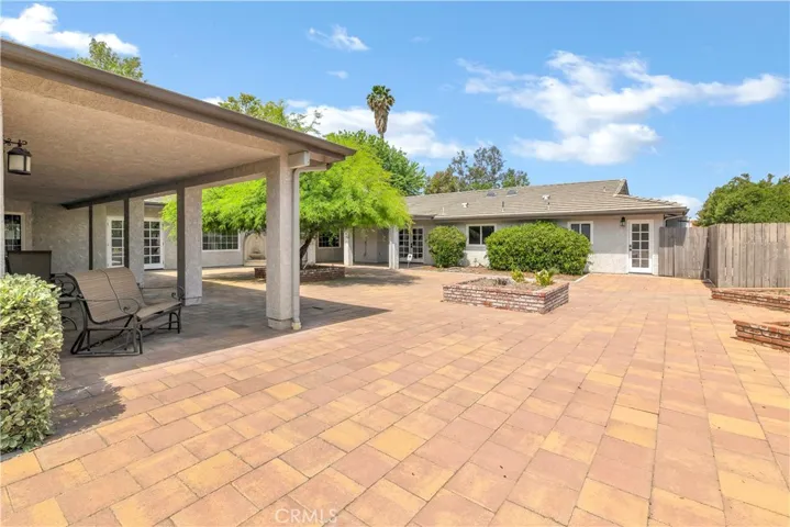 3890 English, Hemet, California 92544
