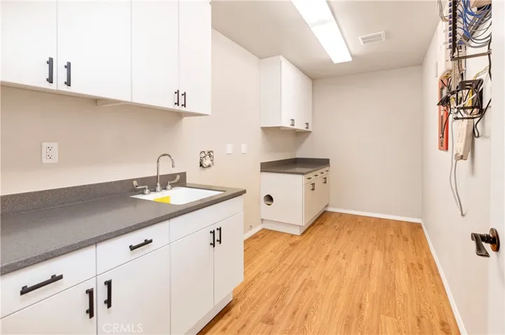 3890 English, Hemet, California 92544