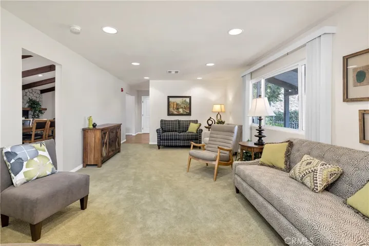 3890 English, Hemet, California 92544