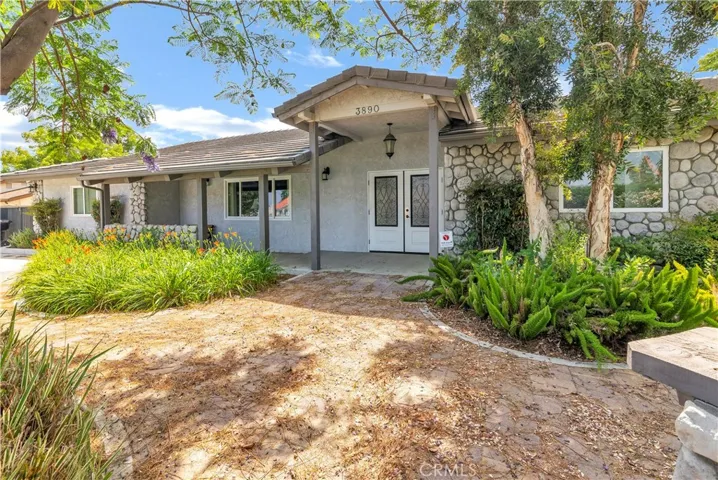 3890 English, Hemet, California 92544