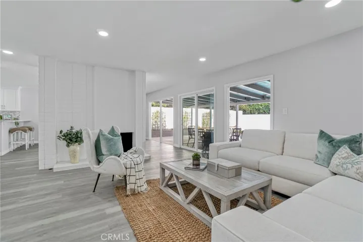 2063 Avenida Aprenda, Rancho Palos Verdes, California 90275
