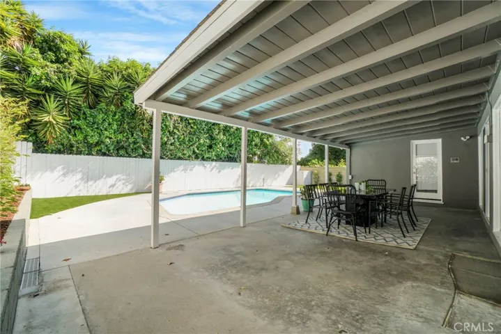 2063 Avenida Aprenda, Rancho Palos Verdes, California 90275
