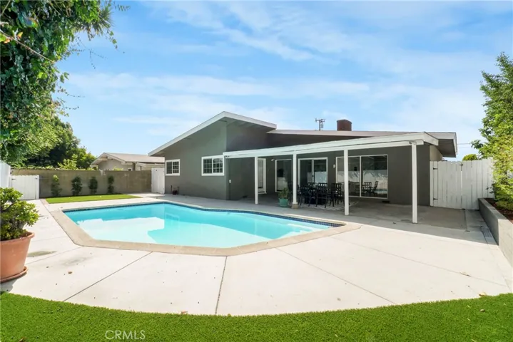2063 Avenida Aprenda, Rancho Palos Verdes, California 90275