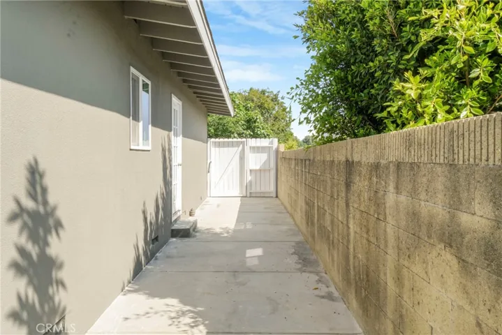 2063 Avenida Aprenda, Rancho Palos Verdes, California 90275