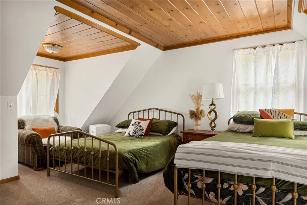 664 Yukon Road, Green Valley Lake, California 92341 home-pic-17