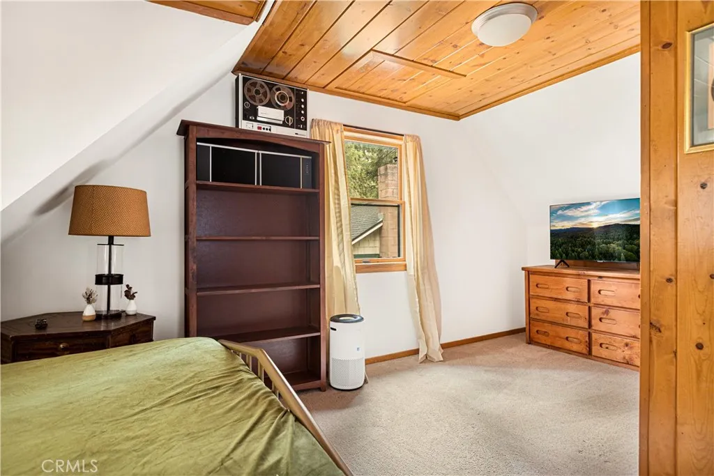 664 Yukon Road, Green Valley Lake, California 92341 home-pic-23