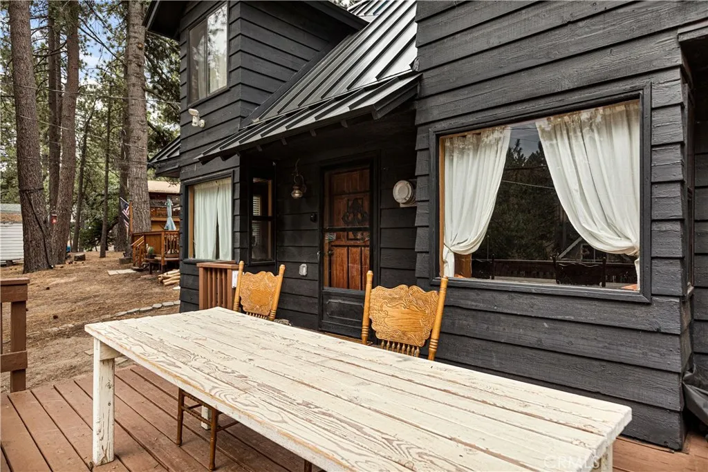 664 Yukon Road, Green Valley Lake, California 92341 home-pic-21