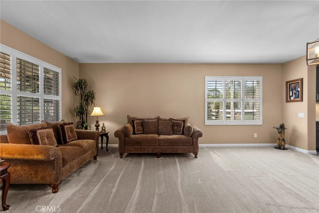 30444 Hidden Valley Court, Castaic, California 91384 home-pic-11