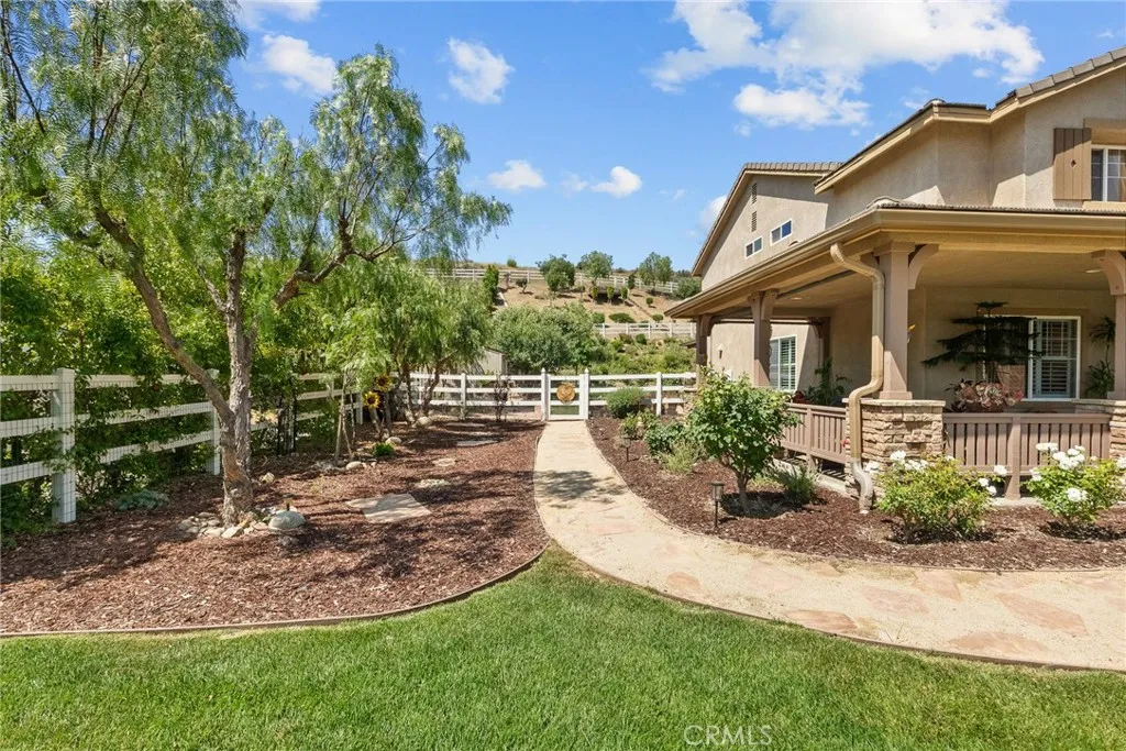 30444 Hidden Valley Court, Castaic, California 91384 home-pic-58