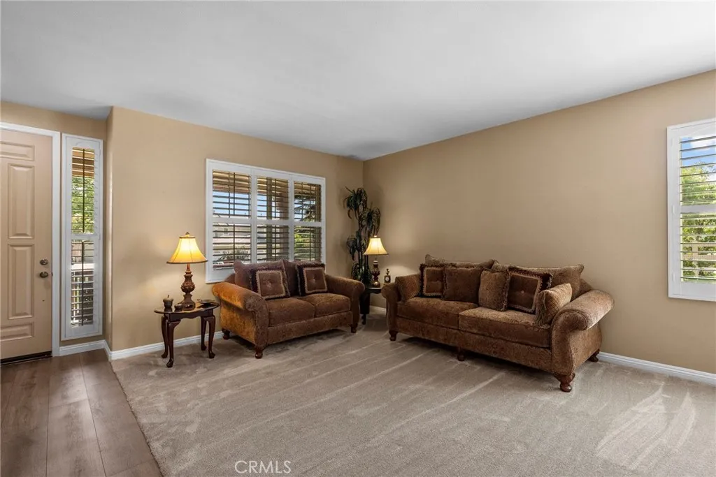 30444 Hidden Valley Court, Castaic, California 91384 home-pic-12