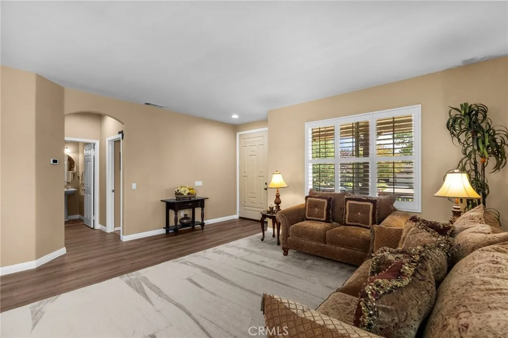30444 Hidden Valley Court, Castaic, California 91384 home-pic-14