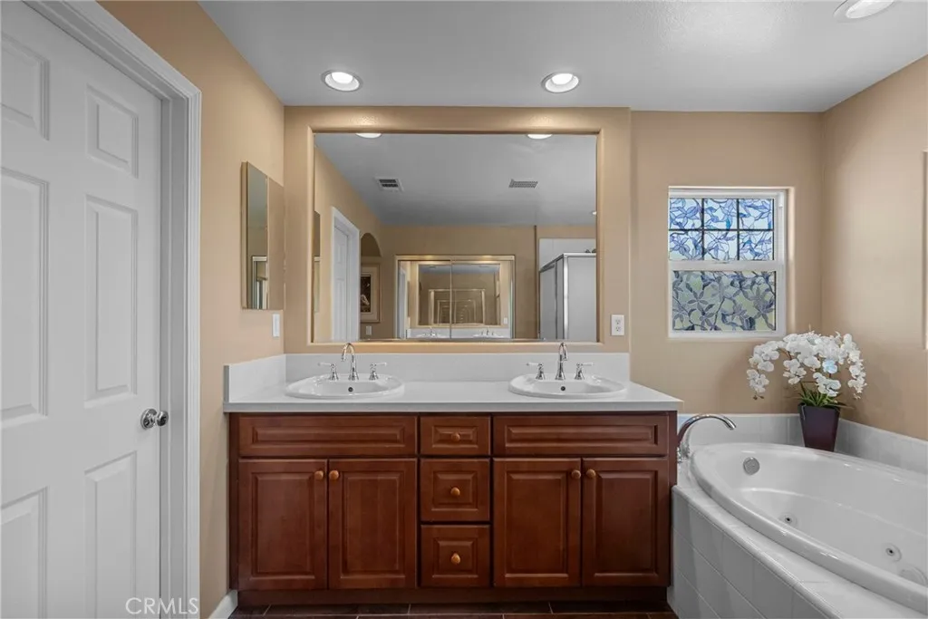 30444 Hidden Valley Court, Castaic, California 91384 home-pic-39