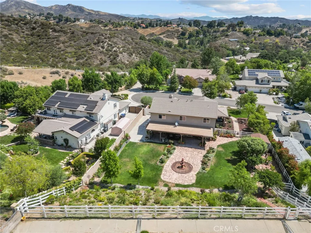 30444 Hidden Valley Court, Castaic, California 91384 home-pic-7