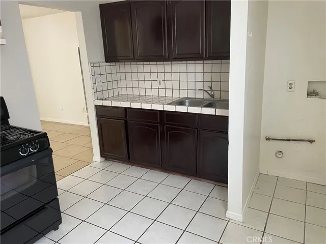 316 Maxine Avenue, Barstow, California 92311