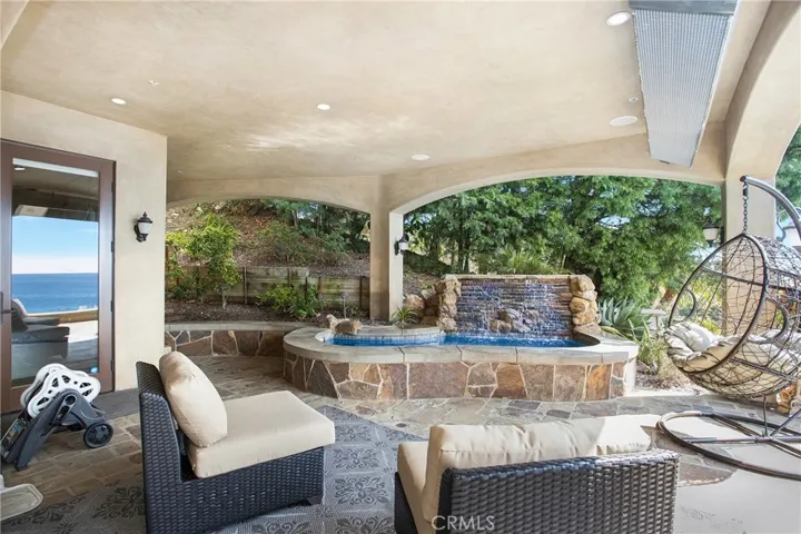 840 Canyon View Drive, Laguna Beach, California 92651