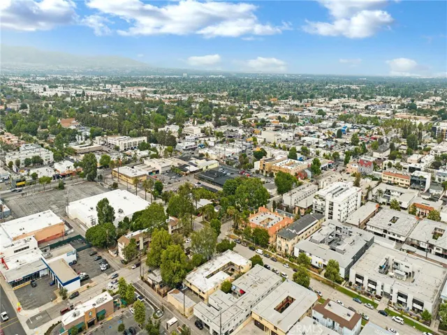 7049 Vassar Avenue, Canoga Park, California 91303