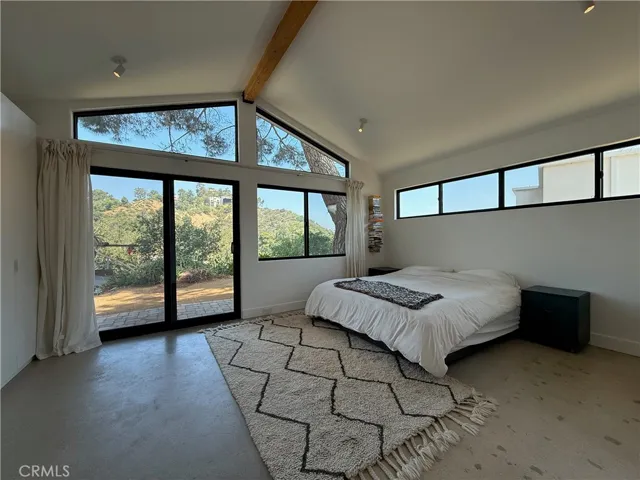 8515 Crescent Drive, Los Angeles, California 90046