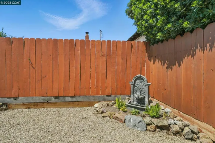 288 El Camino Dr, Pittsburg, California 94565