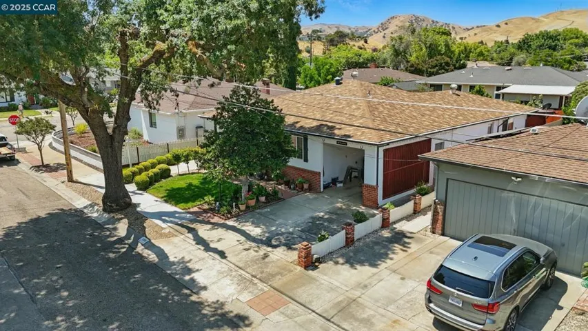 288 El Camino Dr, Pittsburg, California 94565