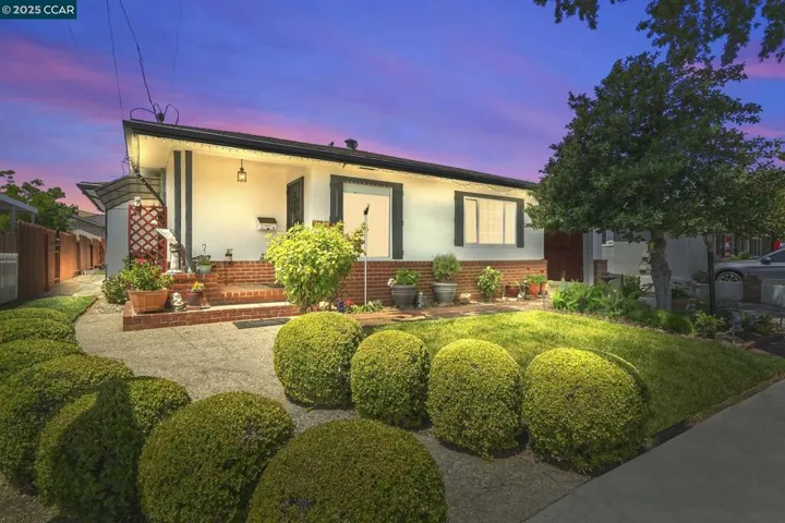 288 El Camino Dr, Pittsburg, California 94565