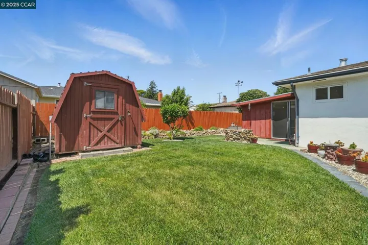 288 El Camino Dr, Pittsburg, California 94565