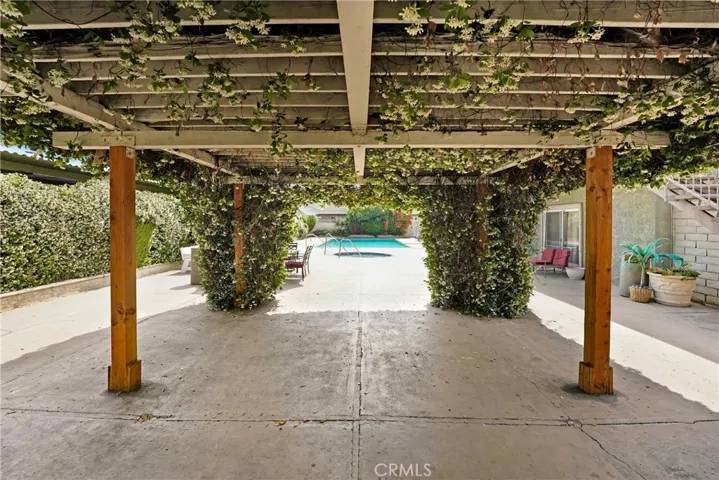 20235 Cohasset Street 6, Winnetka, California 91306