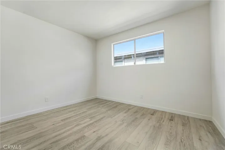 20235 Cohasset Street 6, Winnetka, California 91306