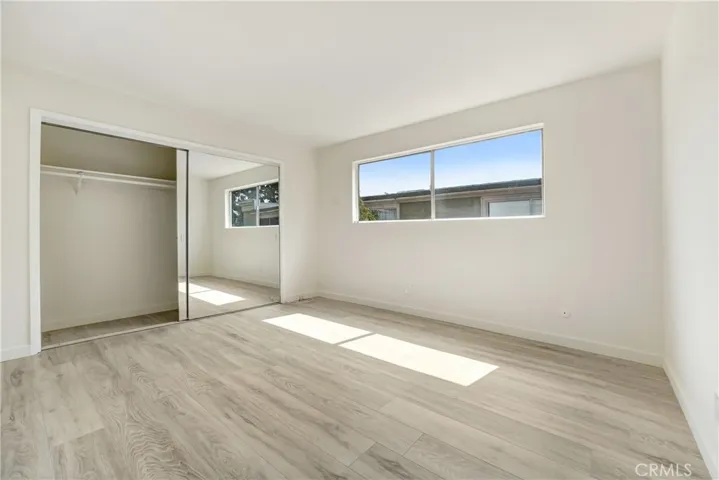 20235 Cohasset Street 6, Winnetka, California 91306