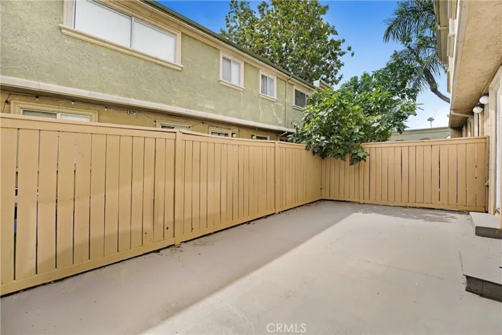 20235 Cohasset Street 6, Winnetka, California 91306