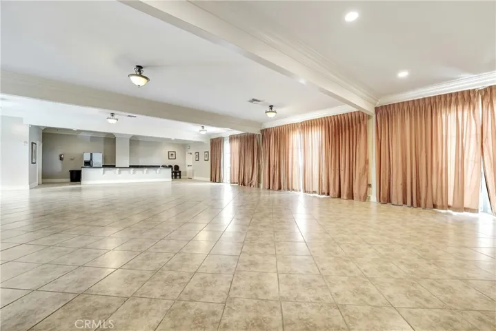 20235 Cohasset Street 6, Winnetka, California 91306