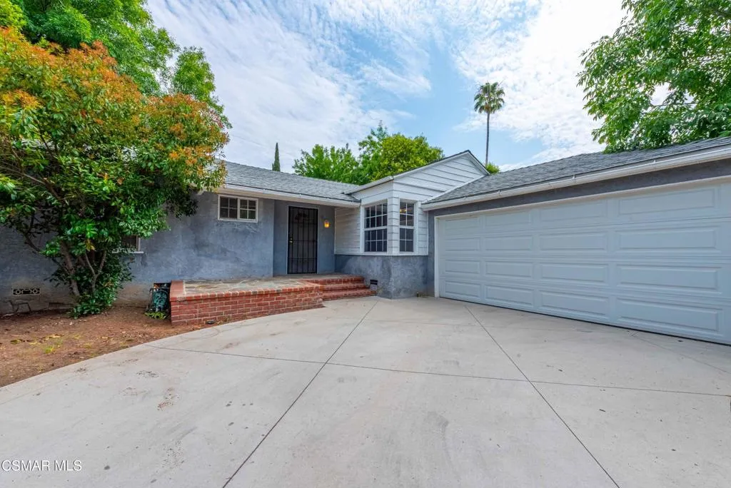 18319 Jovan Street, Tarzana, California 91335, 3 Bedrooms Bedrooms, ,1 BathroomBathrooms,Residential,For Sale,Jovan,225002745