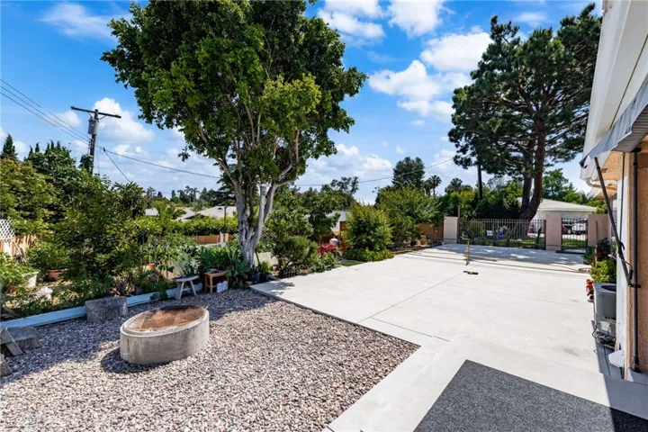 321 W Hermosa Drive, Fullerton, California 92835