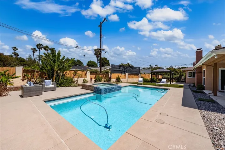 321 W Hermosa Drive, Fullerton, California 92835