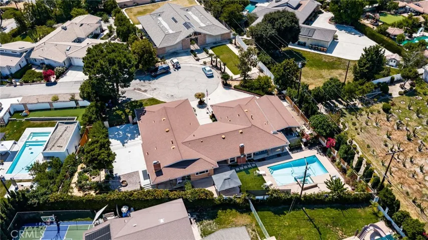 321 W Hermosa Drive, Fullerton, California 92835