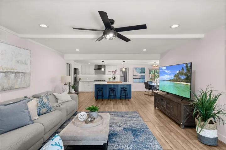 321 W Hermosa Drive, Fullerton, California 92835