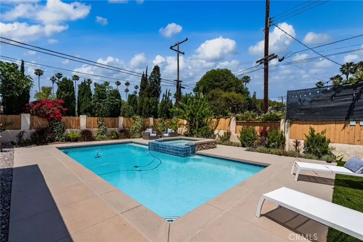 321 W Hermosa Drive, Fullerton, California 92835