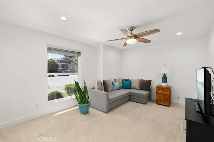 321 W Hermosa Drive, Fullerton, California 92835