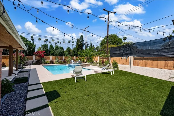 321 W Hermosa Drive, Fullerton, California 92835