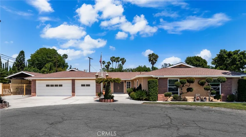 321 W Hermosa Drive, Fullerton, California 92835