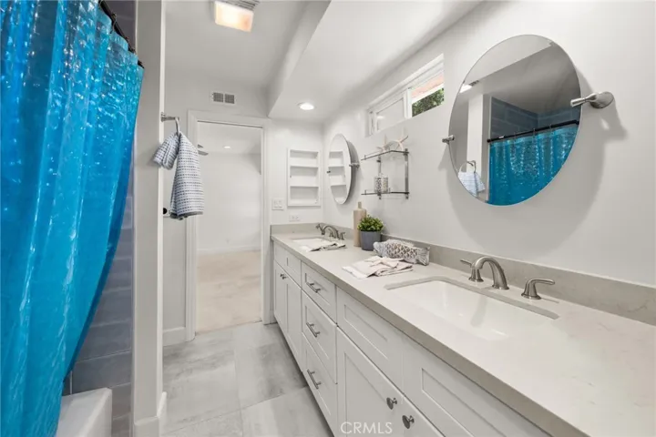 321 W Hermosa Drive, Fullerton, California 92835