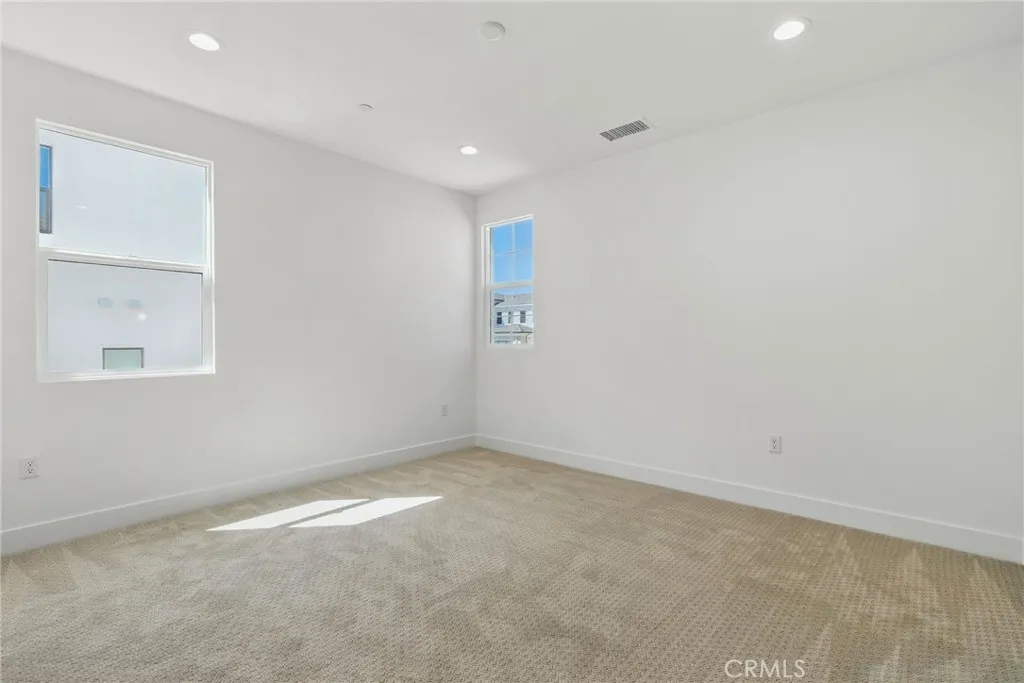 24186 N Camino Cascada, Valencia, California 91354 home-pic-21