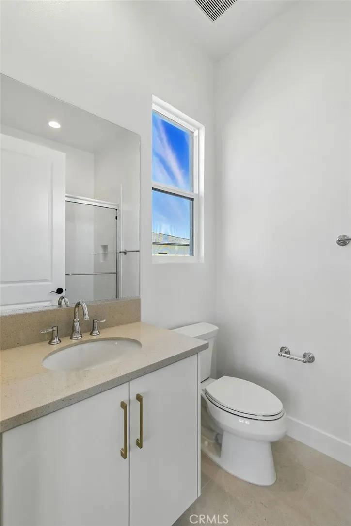 24186 N Camino Cascada, Valencia, California 91354 home-pic-22