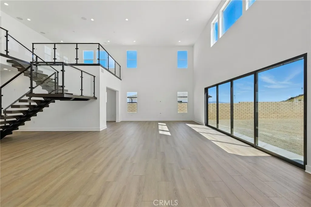 24186 N Camino Cascada, Valencia, California 91354 home-pic-8