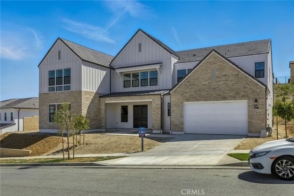 24186 N Camino Cascada, Valencia, California 91354 home-pic-1