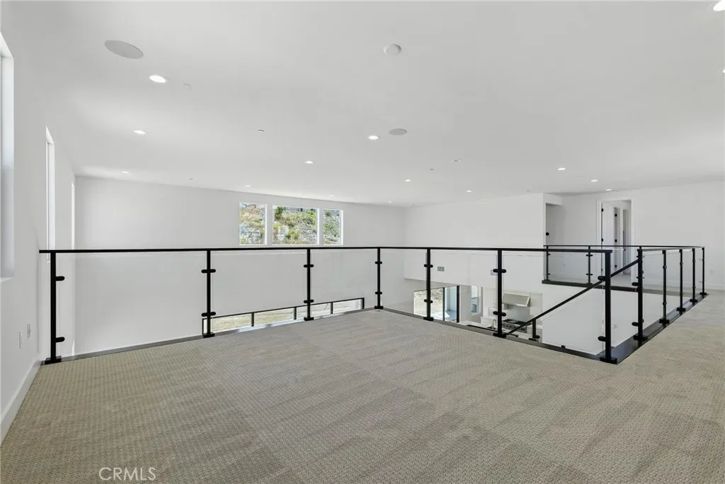 24186 N Camino Cascada, Valencia, California 91354 home-pic-12