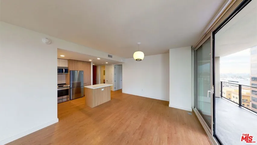 11750 Wilshire Boulevard 2111, Los Angeles, California 90025