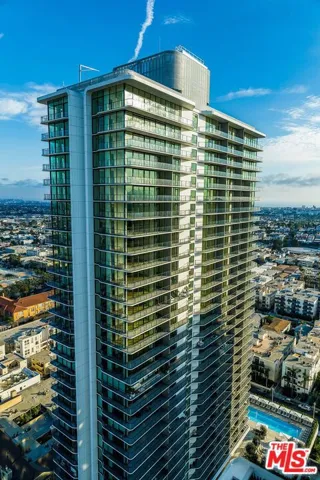 11750 Wilshire Boulevard 2111, Los Angeles, California 90025