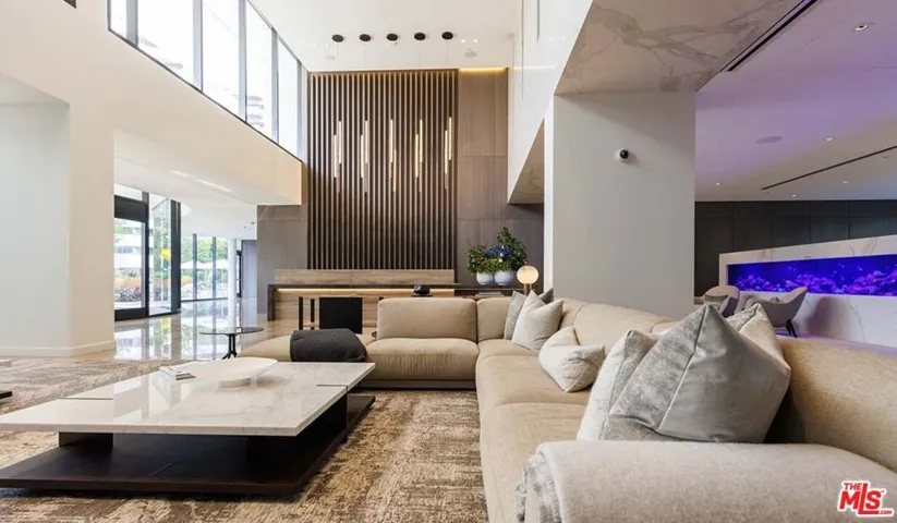 11750 Wilshire Boulevard 2111, Los Angeles, California 90025