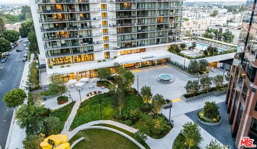 11750 Wilshire Boulevard 2111, Los Angeles, California 90025