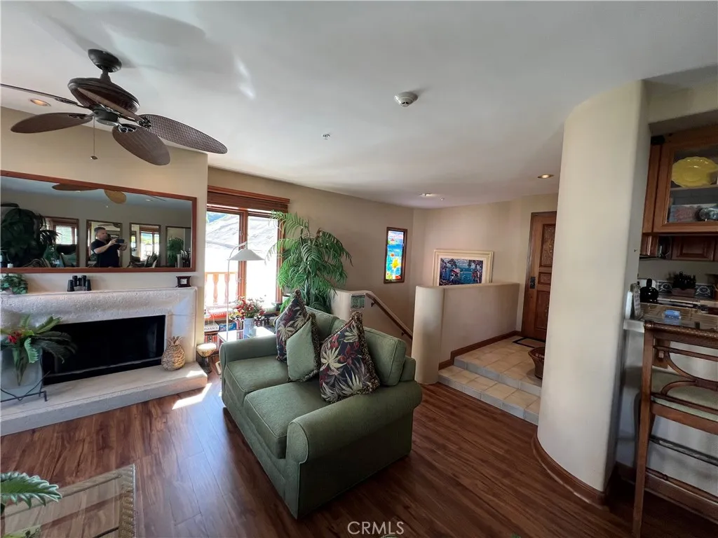 36 Playa Azul, Avalon, California 90704 home-pic-9